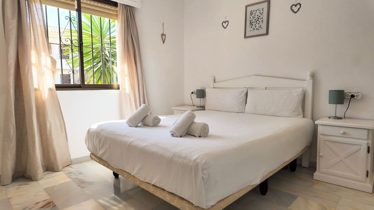 2 quarto Apartamento para venda em Las Lagunas de Mijas com piscina - 258 000 € (Ref: 9737178)