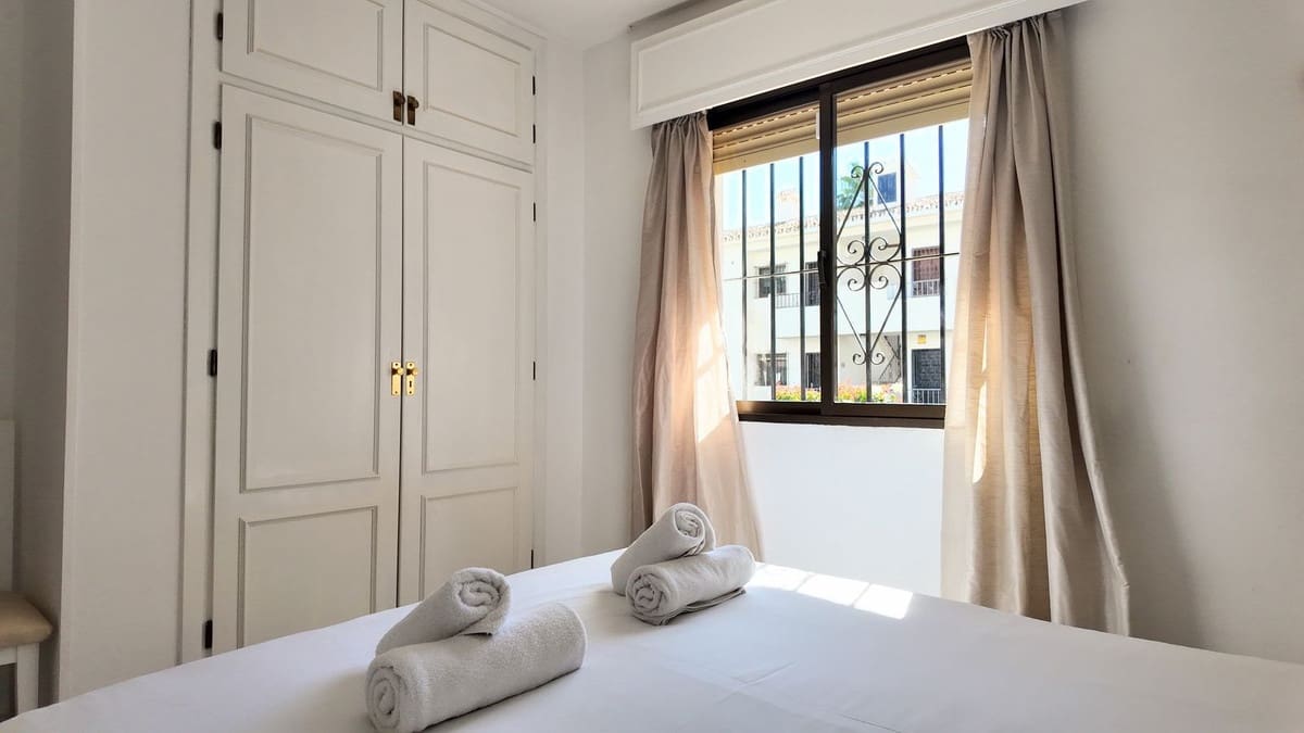 2 quarto Apartamento para venda em Las Lagunas de Mijas com piscina - 258 000 € (Ref: 9737178)