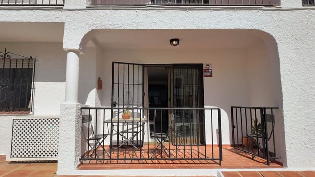 2 quarto Apartamento para venda em Las Lagunas de Mijas, Mijas com piscina - 258 000 € (Ref: 9737178)