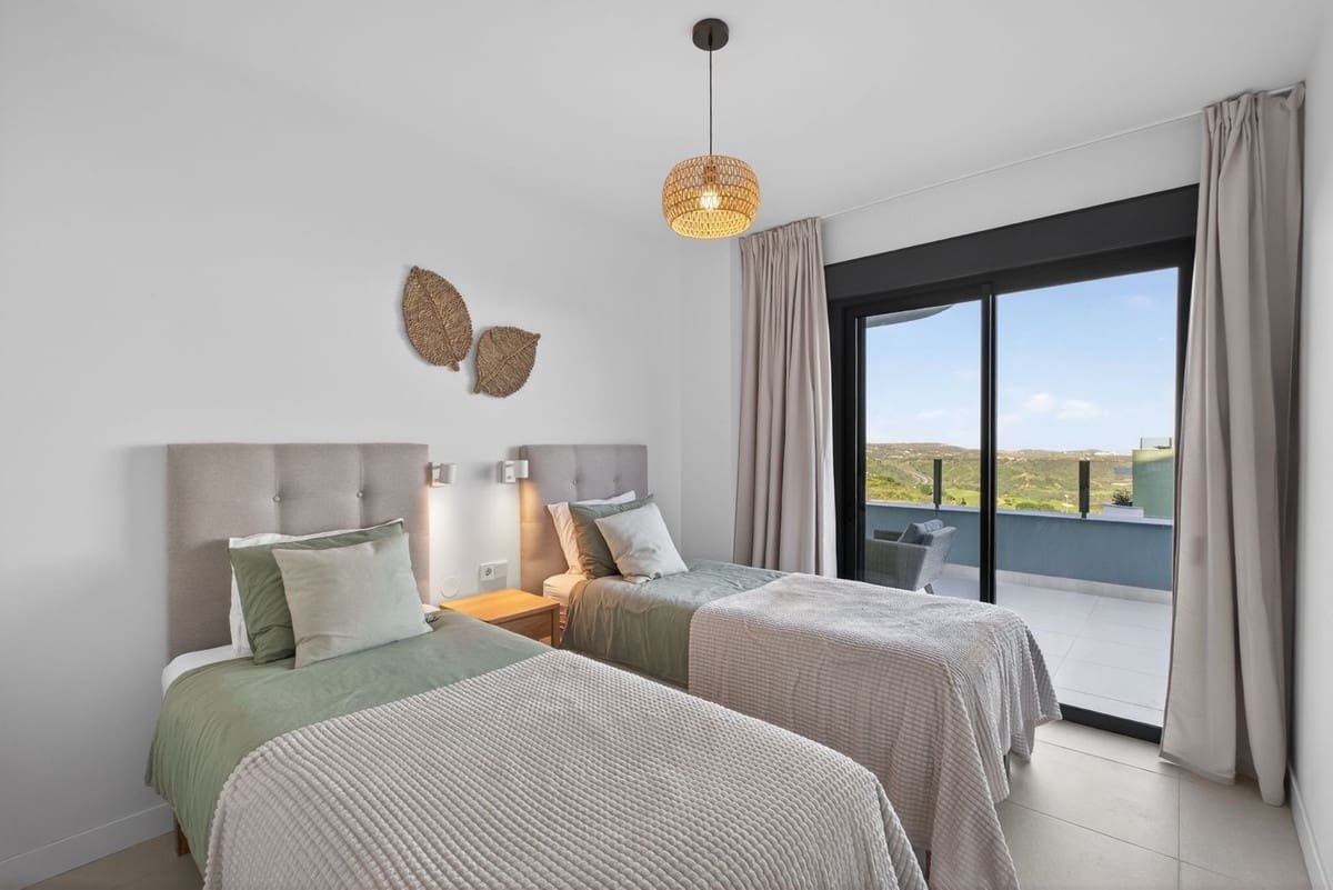 2 Zimmer Apartment zu verkaufen in La Cala de Mijas mit Pool Garage - 469.000 € (Ref: 9747329)