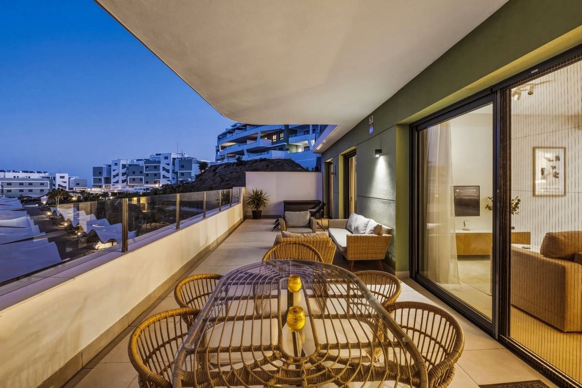 2 Zimmer Apartment zu verkaufen in La Cala de Mijas mit Pool Garage - 469.000 € (Ref: 9747329)