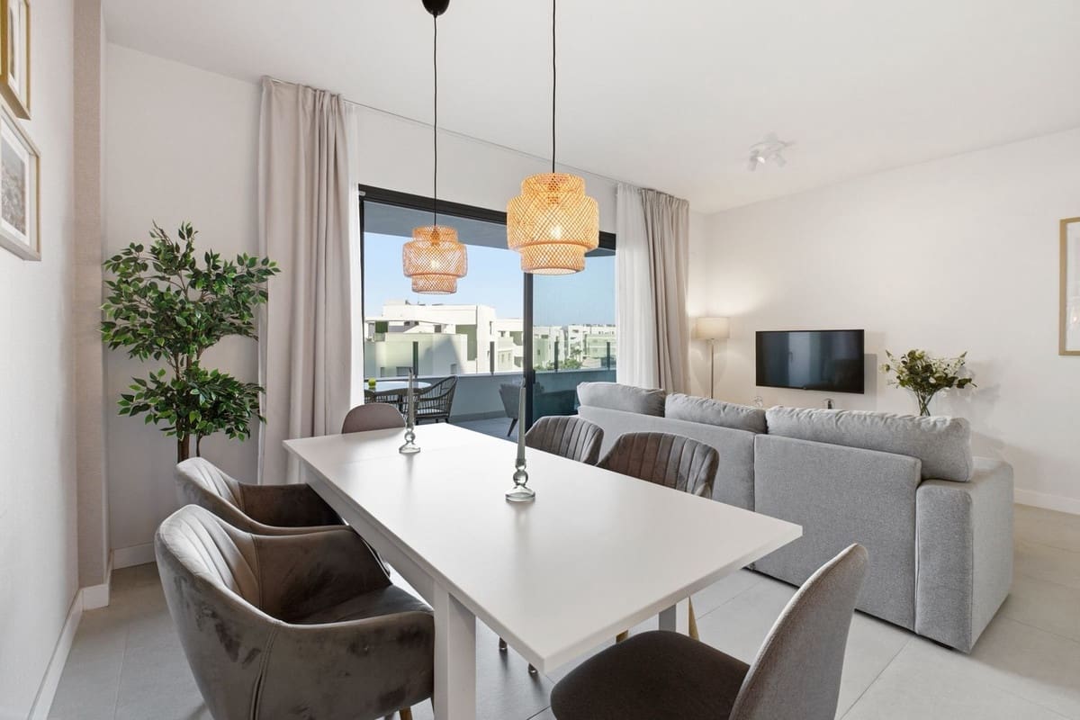 2 Zimmer Apartment zu verkaufen in La Cala de Mijas mit Pool Garage - 469.000 € (Ref: 9747329)