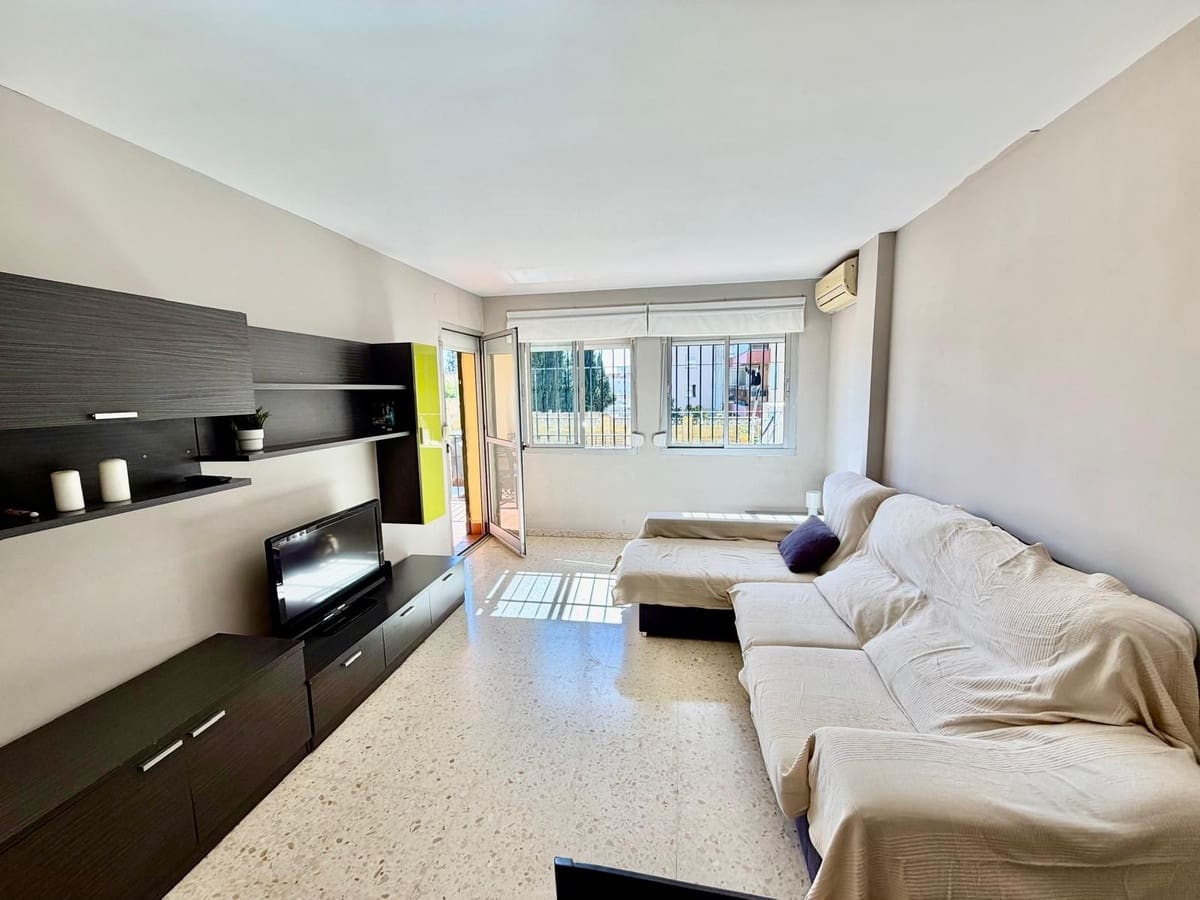 2 slaapkamer Appartement te koop in Torremolinos met zwembad garage - € 358.000 (Ref: 9747345)