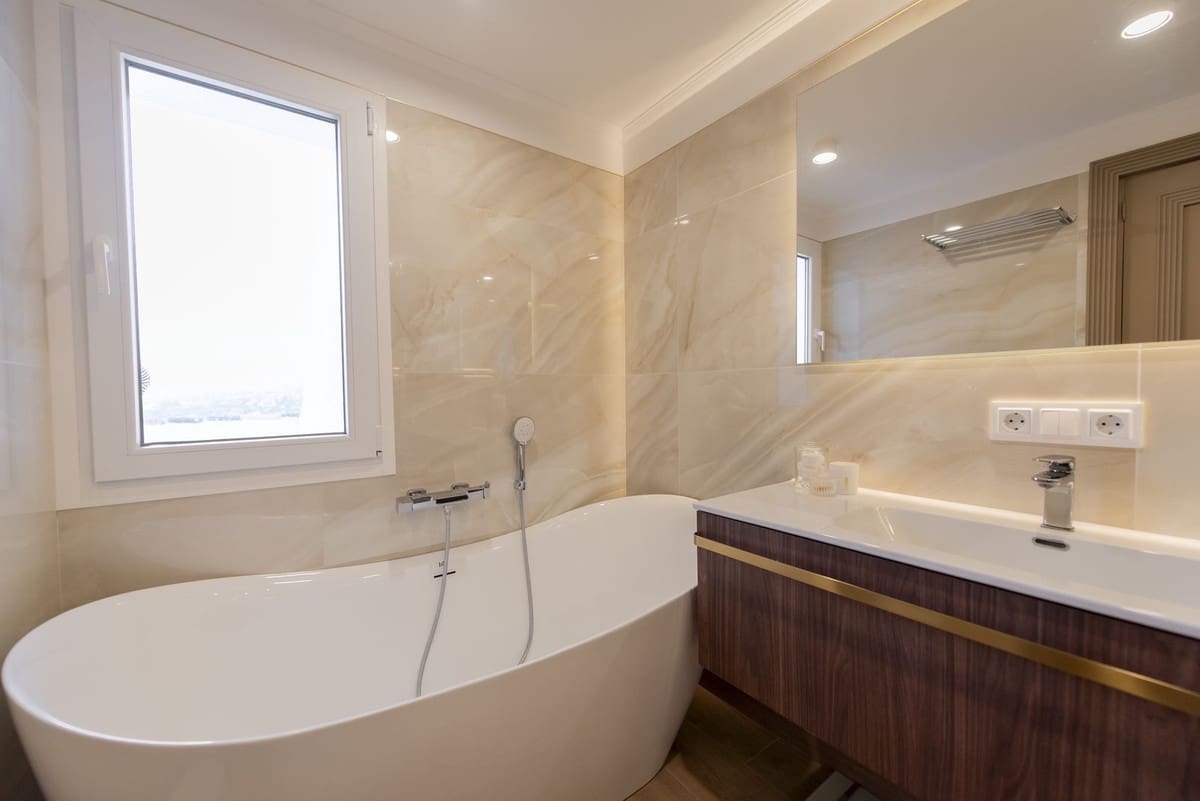 3 bedroom Townhouse for sale in Nueva Andalucia with pool - € 1,550,000 (Ref: 9747347)