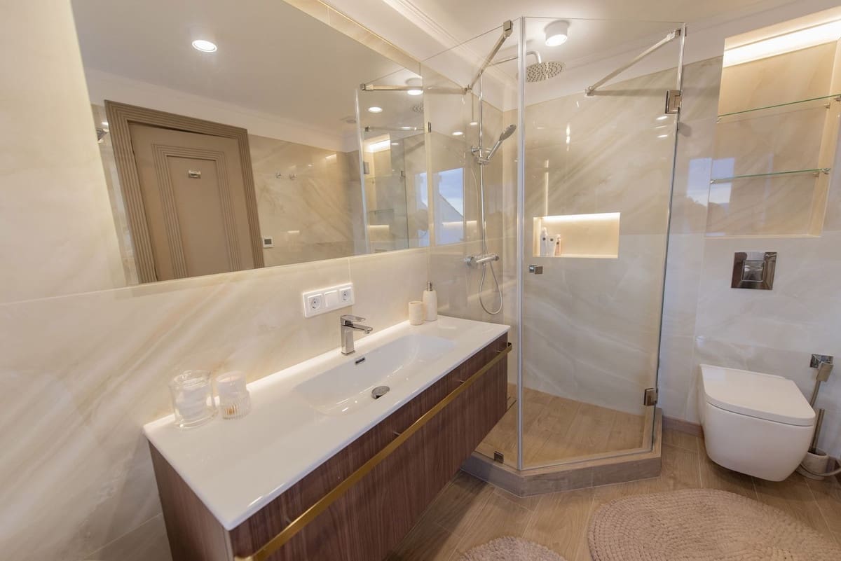 3 bedroom Townhouse for sale in Nueva Andalucia with pool - € 1,550,000 (Ref: 9747347)