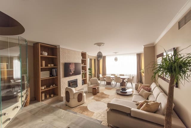 3 soverom Hus til salgs i Nueva Andalucia, Marbella med svømmebasseng - € 1 550 000 (Ref: 9747347)