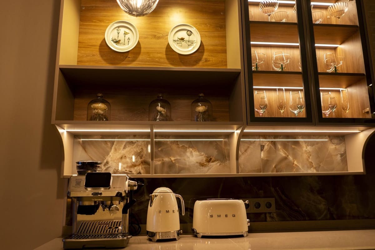 3 bedroom Townhouse for sale in Nueva Andalucia with pool - € 1,550,000 (Ref: 9747347)