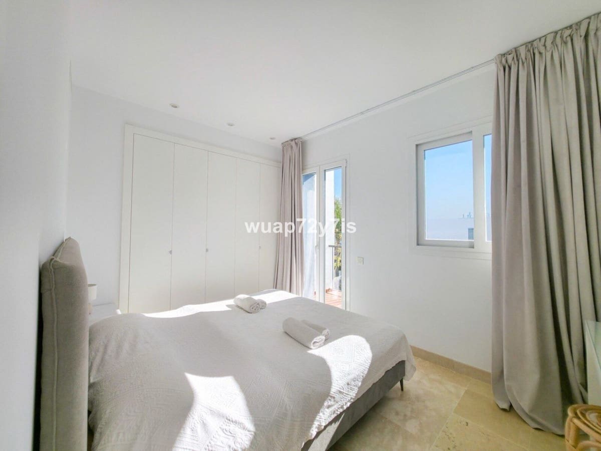 3 bedroom Apartment for sale in Benahavis with pool garage - € 550,000 (Ref: 9747349)