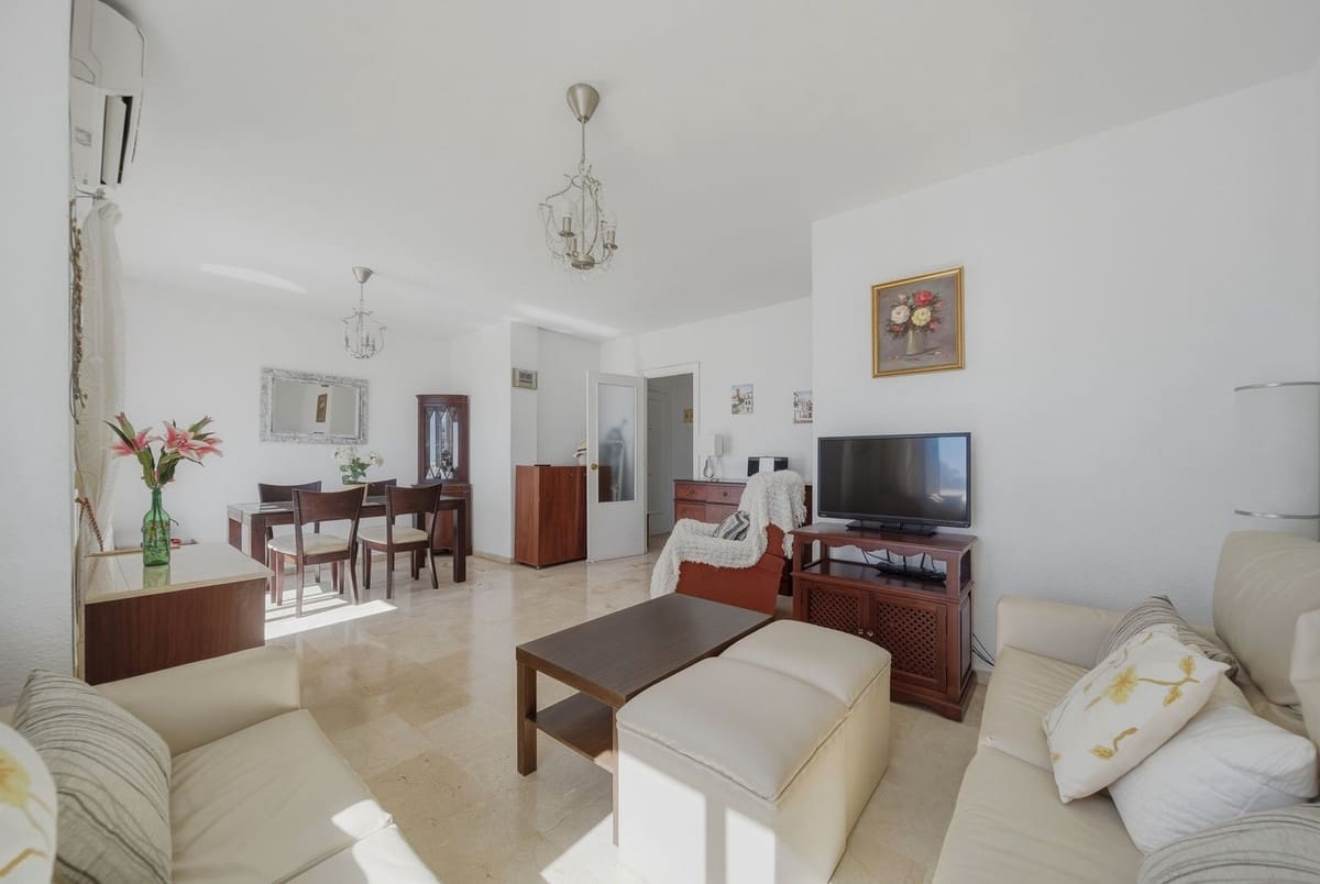 1 sovrum Takvåning till salu i Benalmadena Costa med pool garage - 290 000 € (Ref: 9748345)