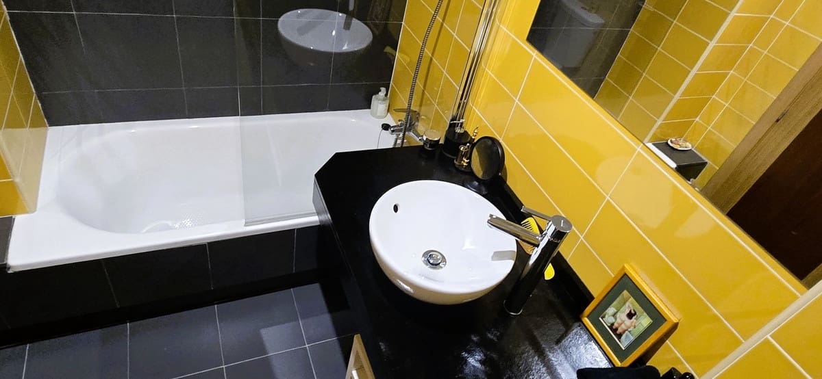 Apartamento de 2 habitaciones en Riviera del Sol en venta con piscina garaje - 335.000 € (Ref: 9748349)