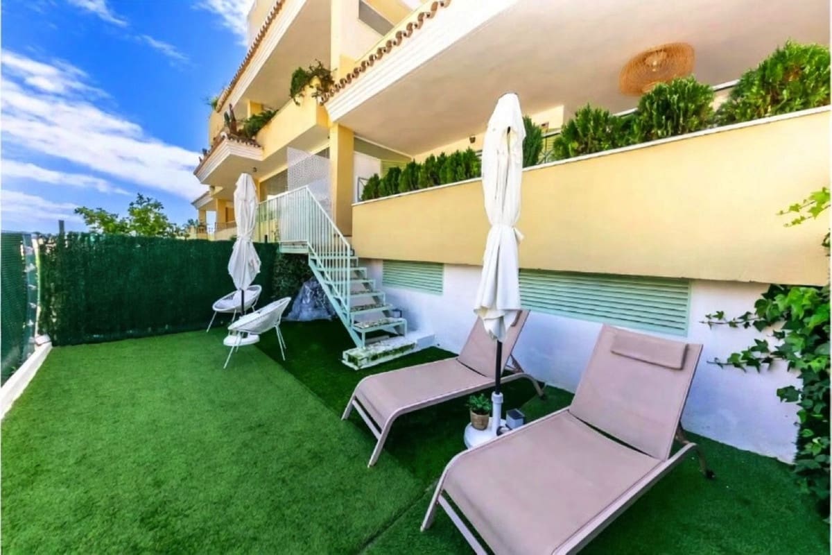 1 bedroom Apartment for sale in Nueva Andalucia with pool garage - € 355,000 (Ref: 9749233)