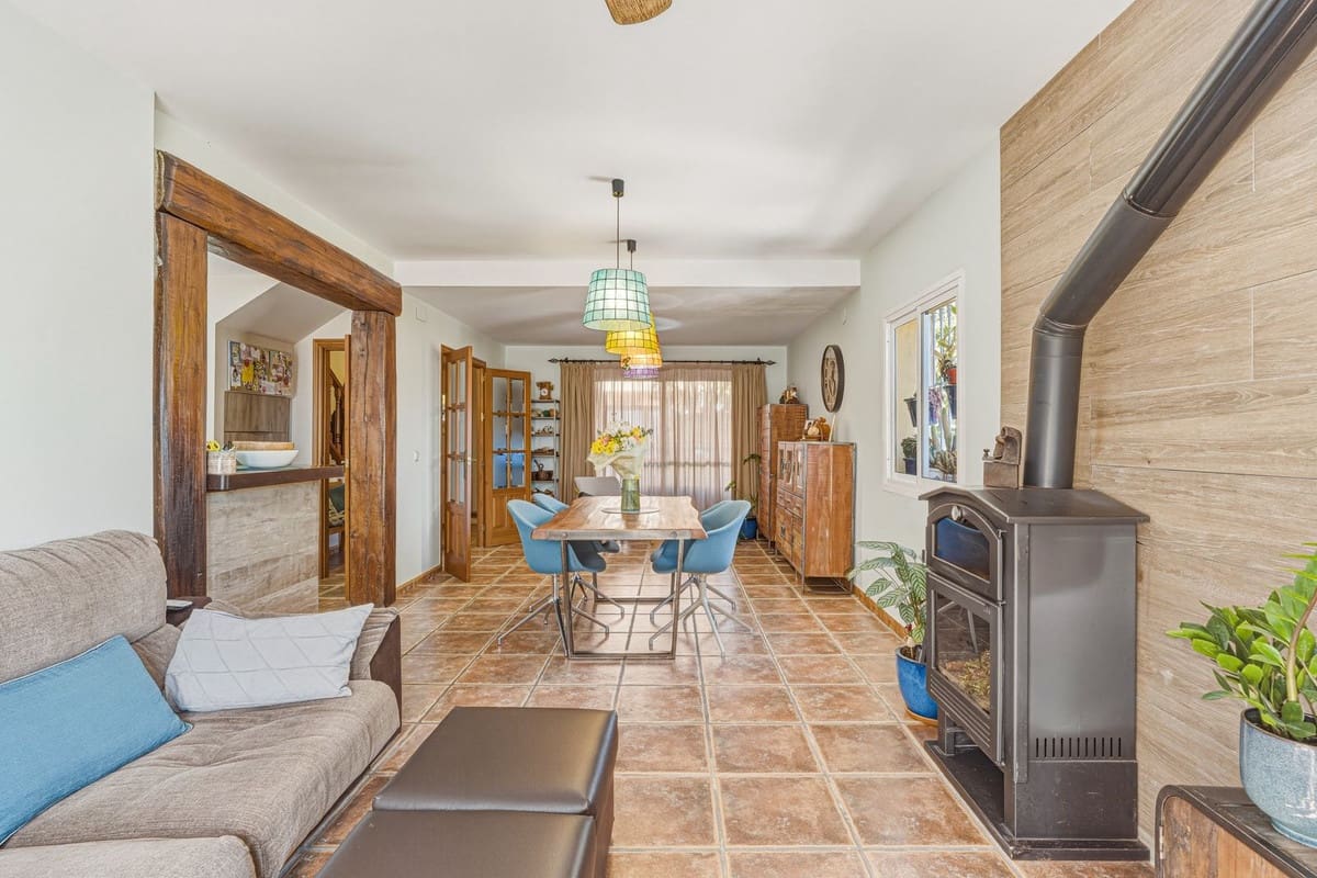 3 sypialnia Dom na sprzedaż w Las Lagunas de Mijas z basenem garażem - 490 000 € (Ref: 9749350)