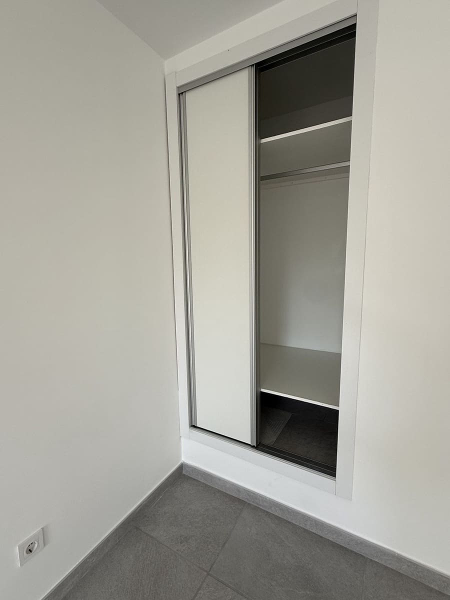 3 chambre Penthouse à vendre à Elviria avec piscine garage - 450 000 € (Ref: 9753548)