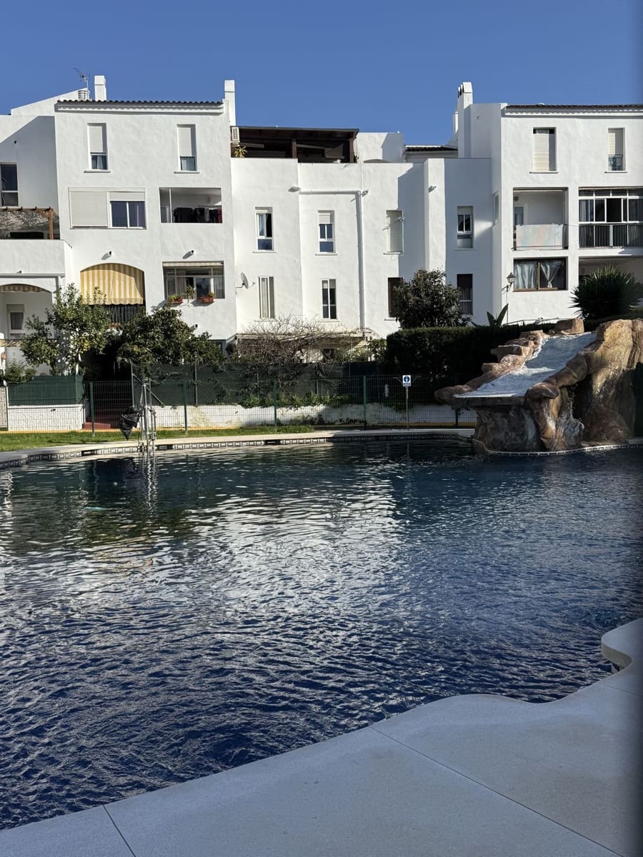 3 chambre Penthouse à vendre à Elviria avec piscine garage - 450 000 € (Ref: 9753548)