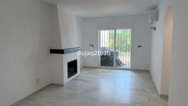 2 Zimmer Apartment zu verkaufen in Nueva Andalucia, Marbella mit Pool - 565.000 € (Ref: 9753552)