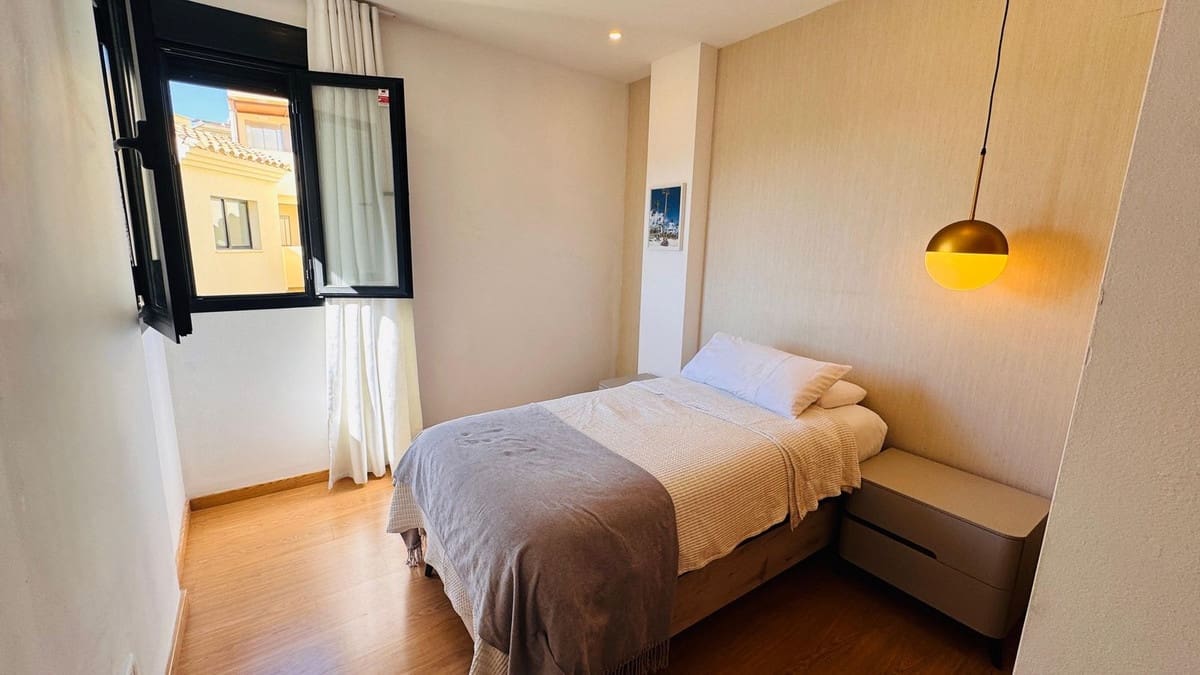 2 camera da letto Appartamento in vendita in New Golden Mile con piscina garage - 530.000 € (Rif: 9753560)