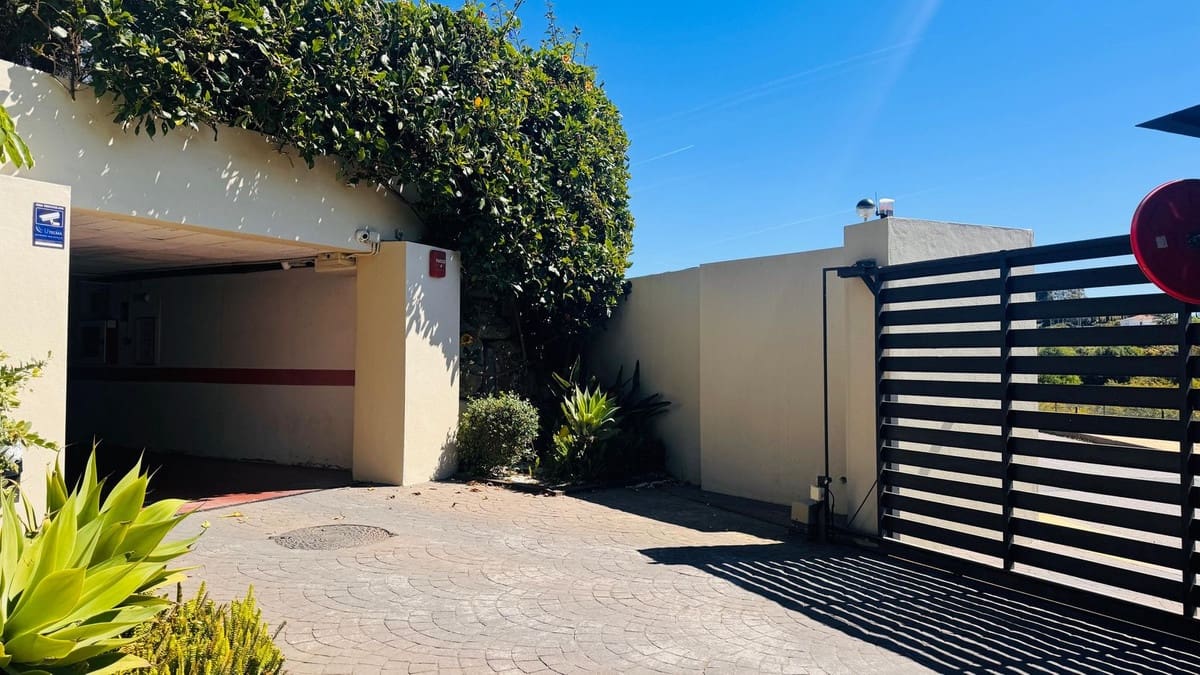 2 camera da letto Appartamento in vendita in New Golden Mile con piscina garage - 530.000 € (Rif: 9753560)