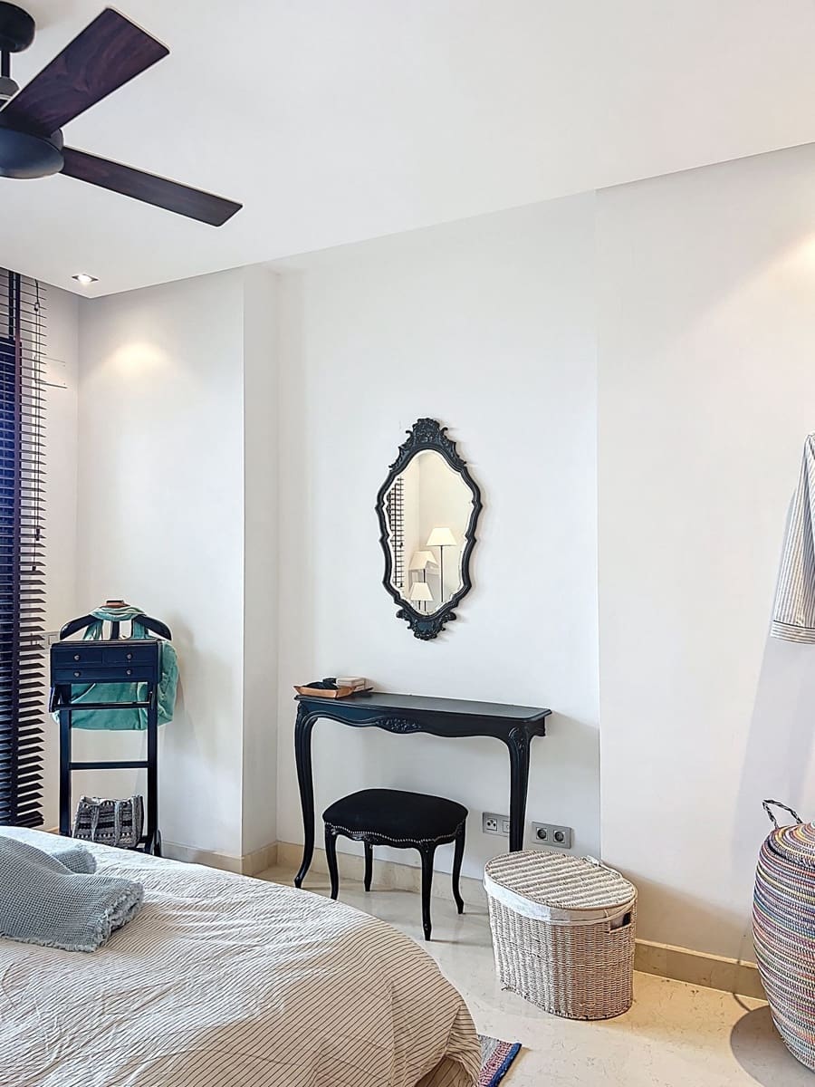 2 bedroom Apartment for sale in Benahavis with pool garage - € 575,000 (Ref: 9753566)