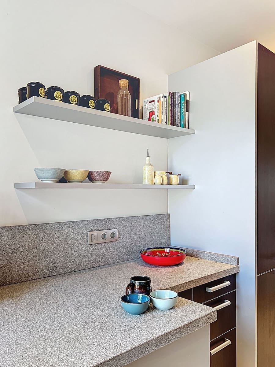 2 bedroom Apartment for sale in Benahavis with pool garage - € 575,000 (Ref: 9753566)