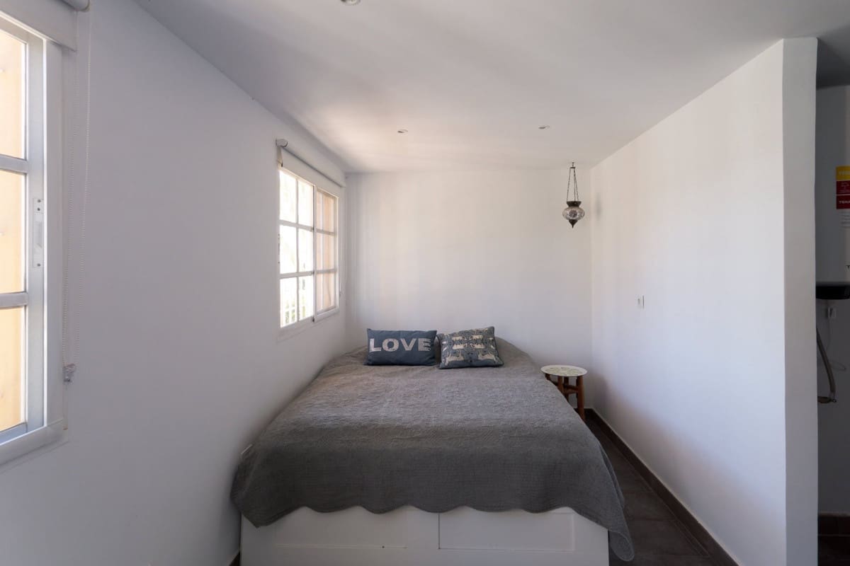 5 slaapkamer Villa te koop in Torremuelle met zwembad garage - € 1.095.000 (Ref: 9753715)