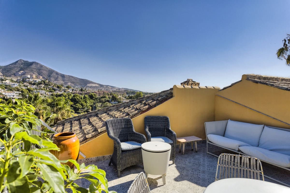 5 slaapkamer Villa te koop in Torremuelle met zwembad garage - € 1.095.000 (Ref: 9753715)