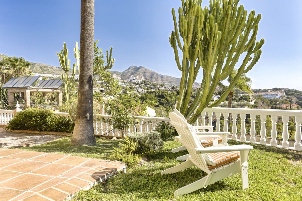 5 slaapkamer Villa te koop in Torremuelle met zwembad garage - € 1.095.000 (Ref: 9753715)