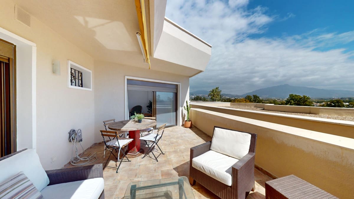 Apartamento de 2 habitaciones en Atalaya-Isdabe en venta con piscina - 350.000 € (Ref: 9757828)