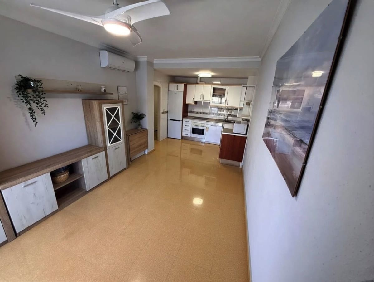 2 Zimmer Apartment zu verkaufen in San Luis de Sabinillas mit Pool - 320.000 € (Ref: 9757831)