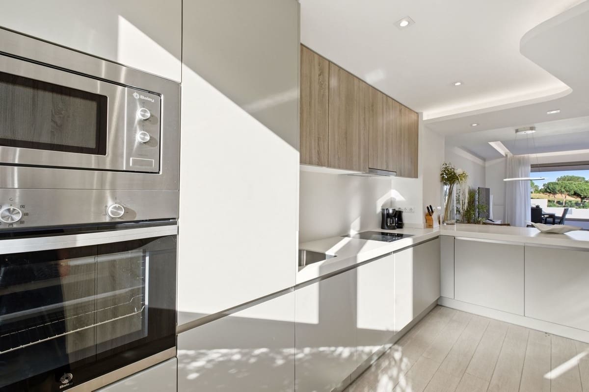 3 soveværelse Byhus til salg i La Cala Golf med swimmingpool garage - € 669.000 (Ref: 9757841)