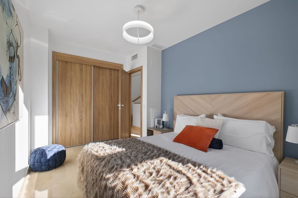 3 soveværelse Byhus til salg i La Cala Golf med swimmingpool garage - € 669.000 (Ref: 9757841)