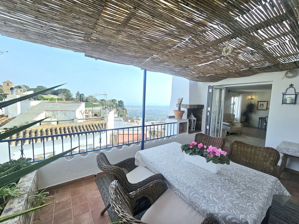 2 slaapkamer Halfvrijstaande villa te koop in Mijas - € 424.000 (Ref: 9757890)