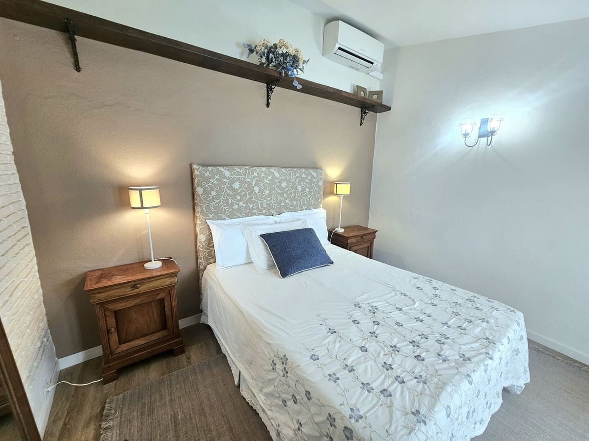 2 slaapkamer Halfvrijstaande villa te koop in Mijas - € 424.000 (Ref: 9757890)