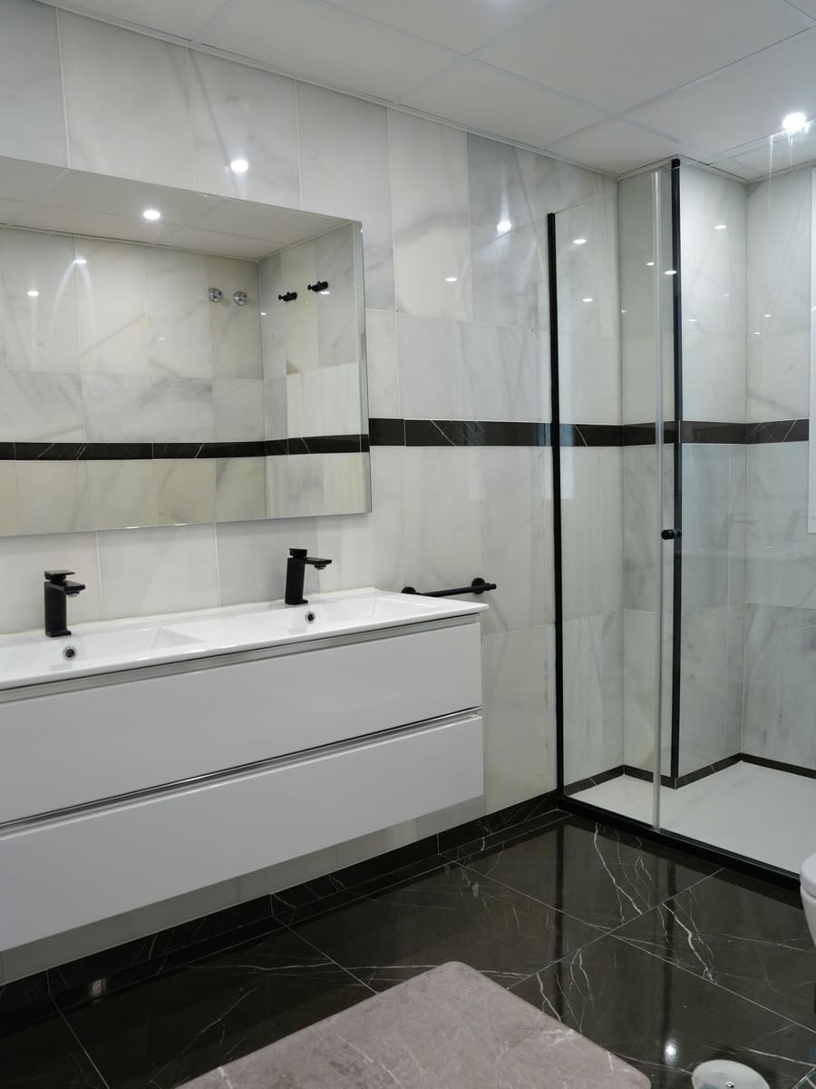 3 slaapkamer Penthouse te koop in Benalmadena Costa met zwembad - € 745.000 (Ref: 9757894)