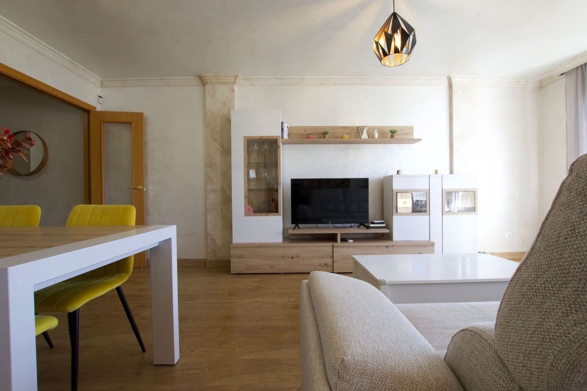 3 sypialnia Apartament na sprzedaż w Nueva Andalucia z garażem - 424 200 € (Ref: 9759507)