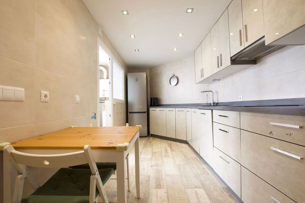 3 sypialnia Apartament na sprzedaż w Nueva Andalucia z garażem - 424 200 € (Ref: 9759507)