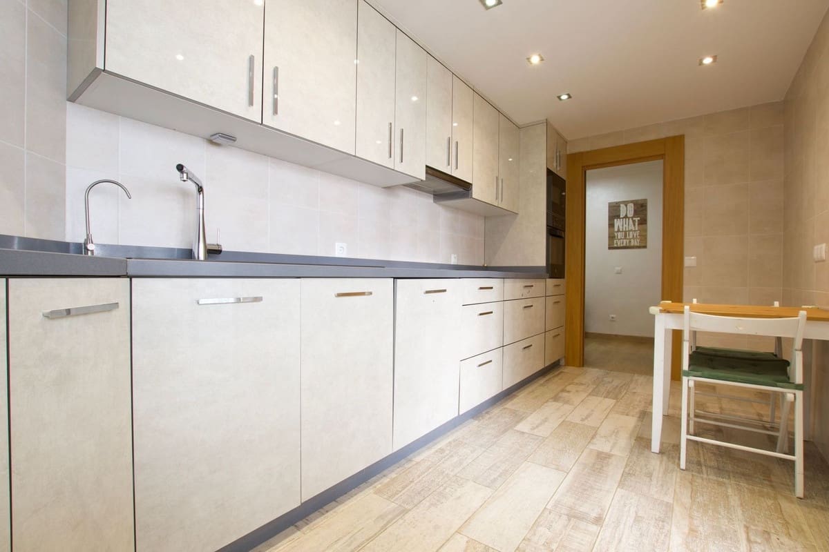 3 sypialnia Apartament na sprzedaż w Nueva Andalucia z garażem - 424 200 € (Ref: 9759507)