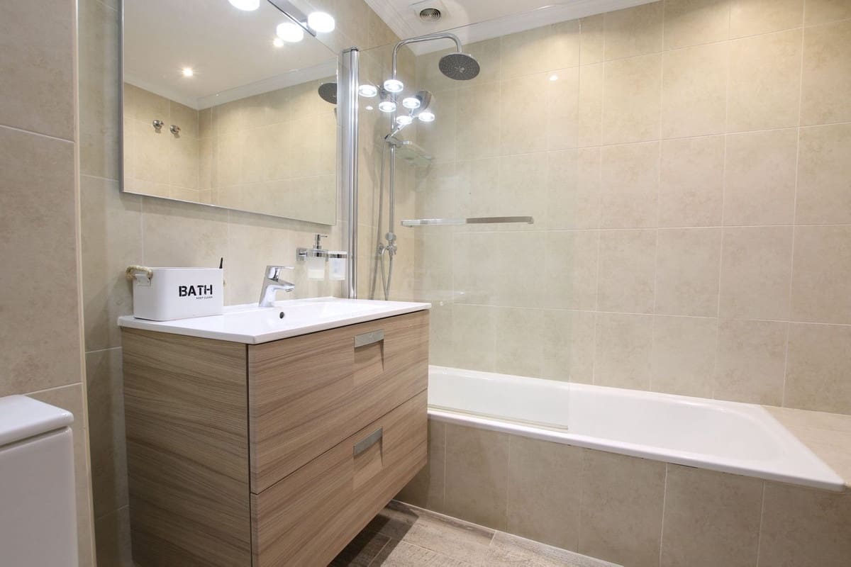 3 sypialnia Apartament na sprzedaż w Nueva Andalucia z garażem - 424 200 € (Ref: 9759507)