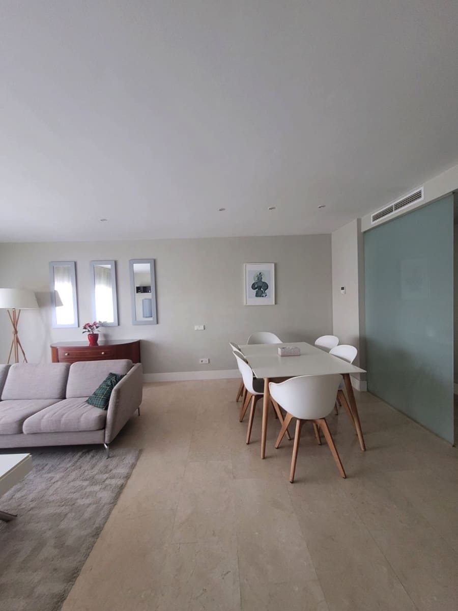 1 sovrum Lägenhet till salu i New Golden Mile med pool garage - 424 000 € (Ref: 9759511)