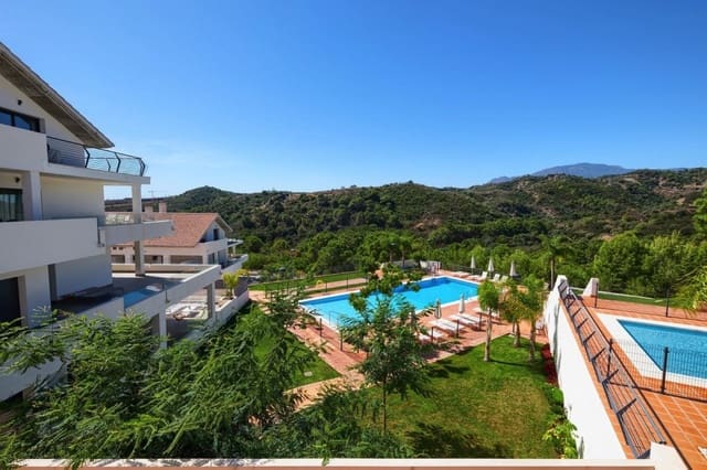 1 sovrum Lägenhet till salu i Selwo, Estepona med pool garage - 424 000 € (Ref: 9759511)