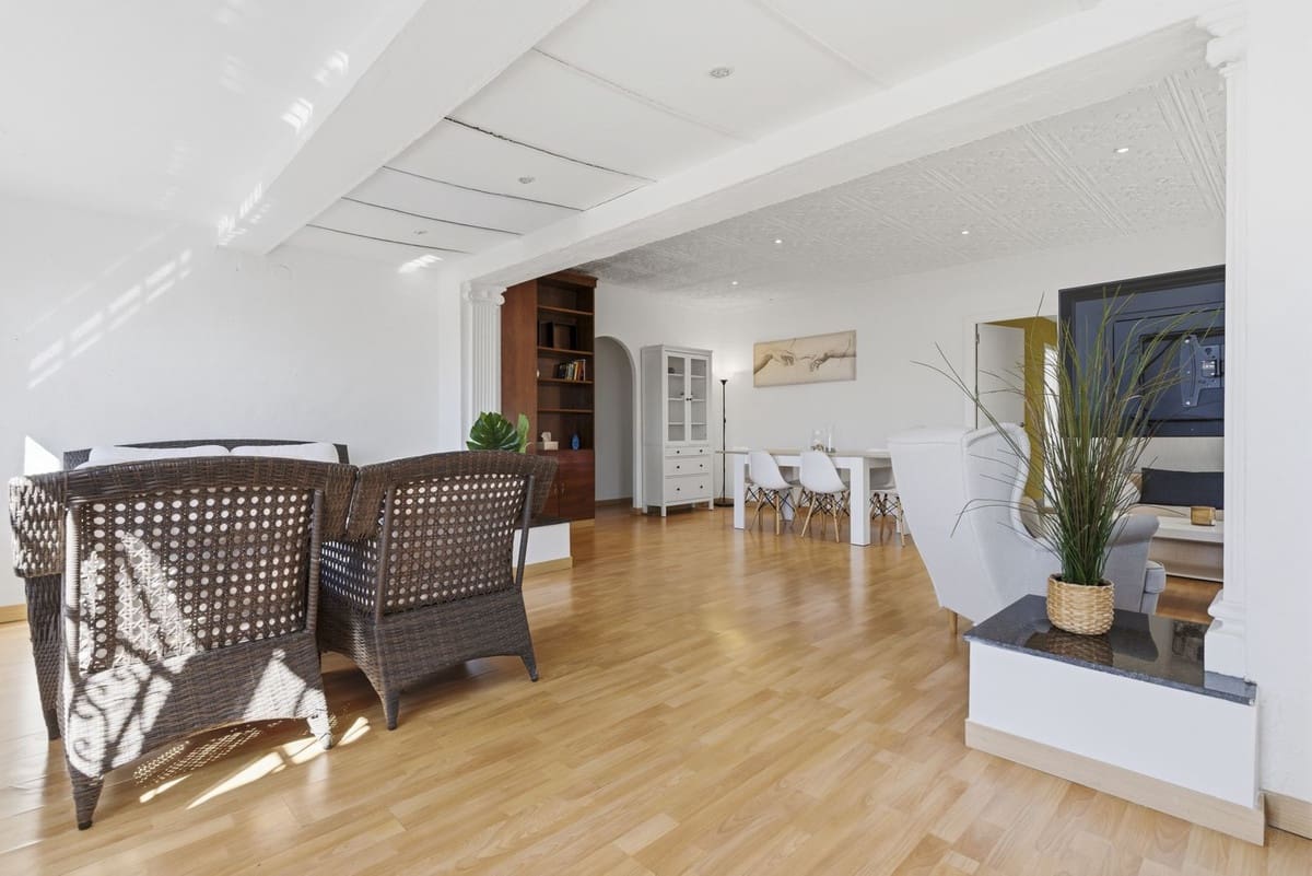 3 makuuhuone Bungalow myytävänä paikassa Puerto de la Torre mukana uima-altaan 
autotalli - 595 000 € (Ref: 9759514)