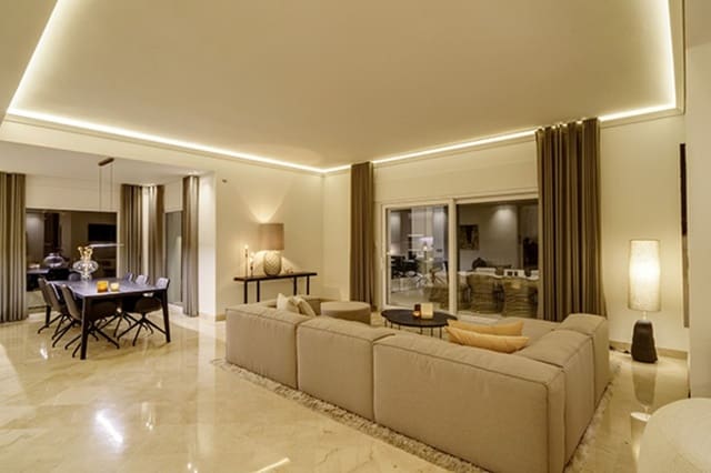 5 soveværelse Villa til salg i Nueva Andalucia, Marbella med swimmingpool garage - € 3.900.000 (Ref: 9759519)