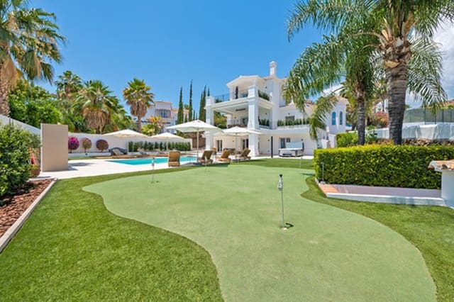 5 soveværelse Villa til salg i Nueva Andalucia, Marbella med swimmingpool garage - € 3.900.000 (Ref: 9759519)