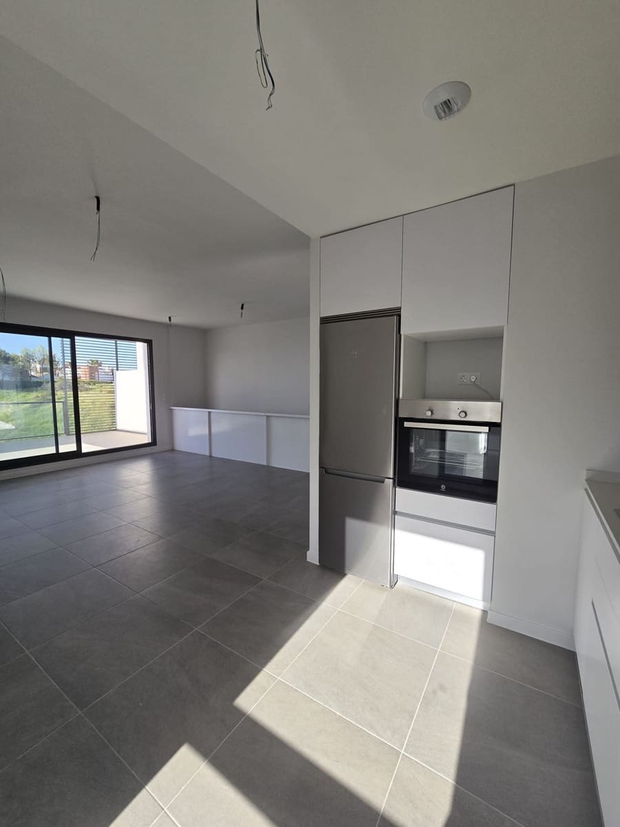 3 quarto Moradia Geminada para venda em Riviera del Sol com piscina garagem - 675 000 € (Ref: 9759534)