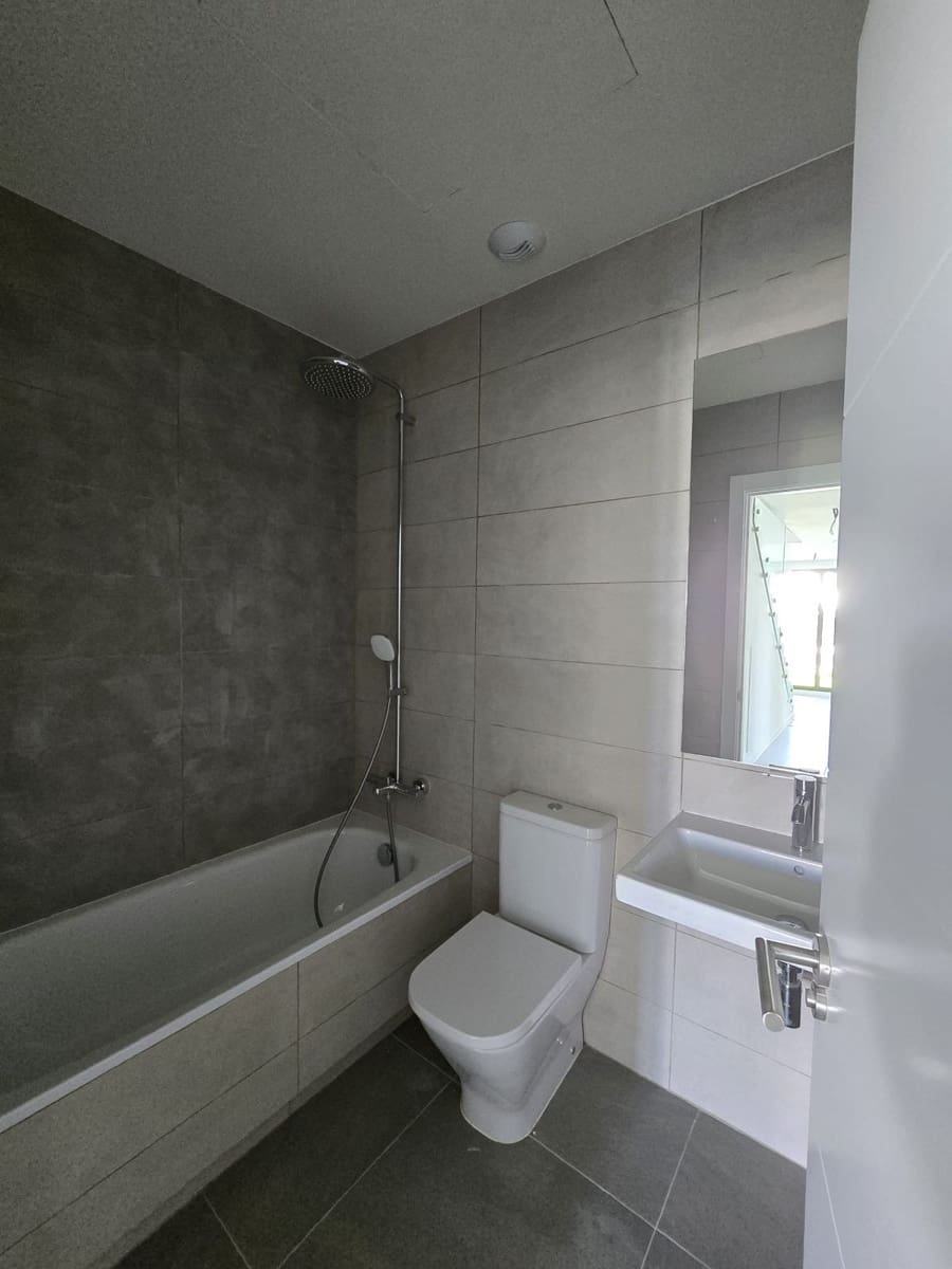 3 quarto Moradia Geminada para venda em Riviera del Sol com piscina garagem - 675 000 € (Ref: 9759534)