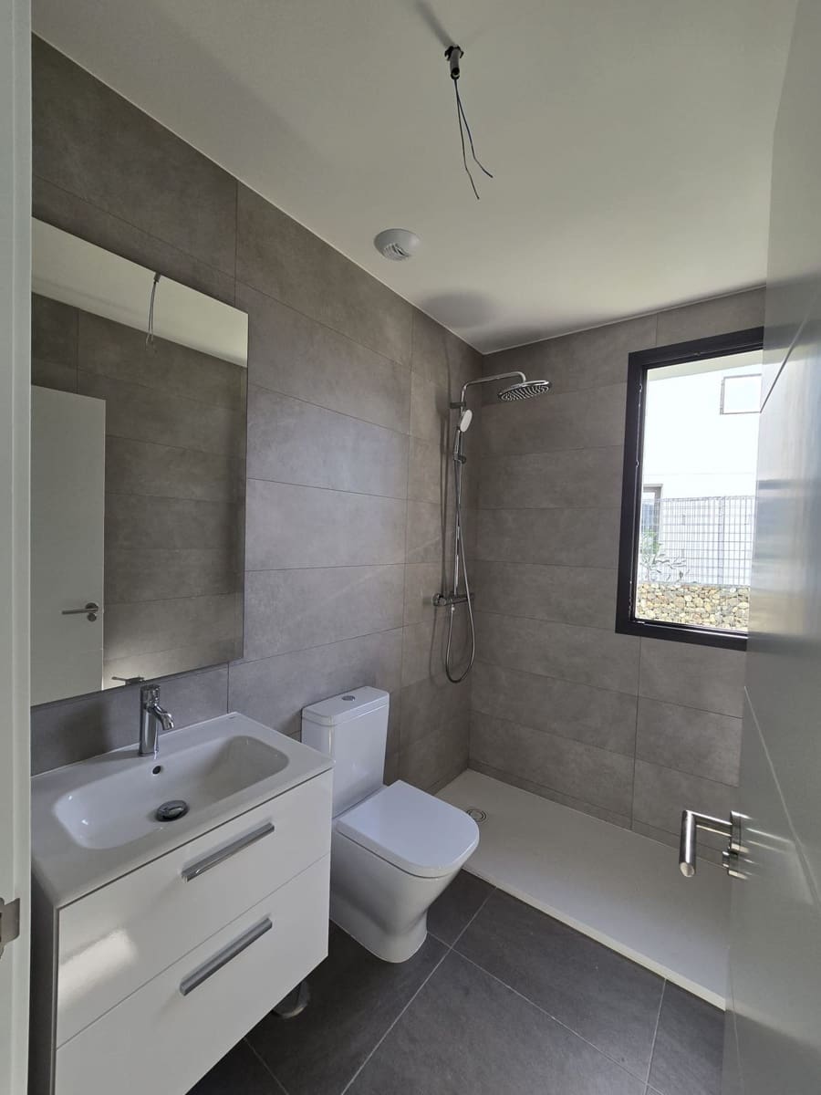 3 quarto Moradia Geminada para venda em Riviera del Sol com piscina garagem - 675 000 € (Ref: 9759534)