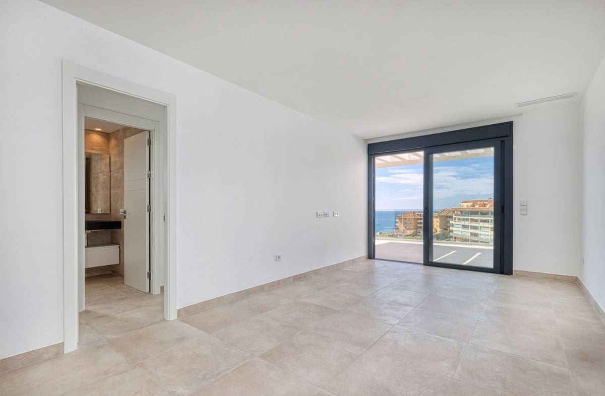 2 camera da letto Attico in vendita in Fuengirola con piscina garage - 675.000 € (Rif: 9759548)