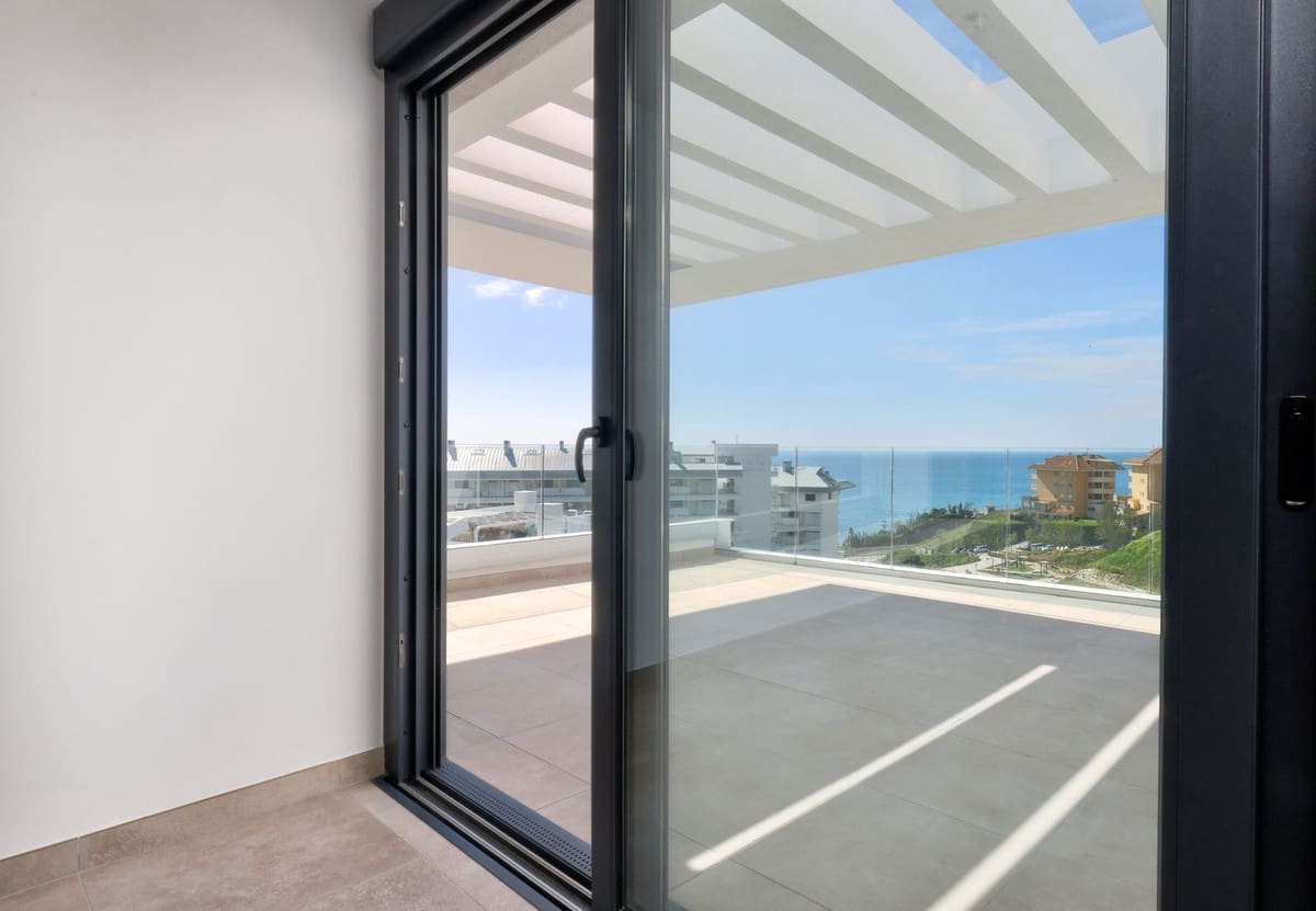 2 camera da letto Attico in vendita in Fuengirola con piscina garage - 675.000 € (Rif: 9759548)