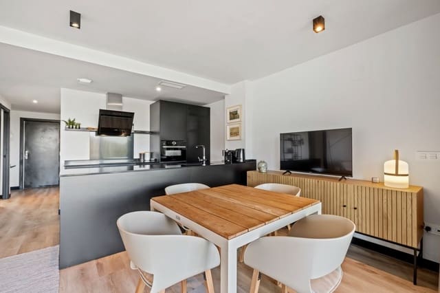 Apartamento de 3 habitaciones en Mijas en venta con piscina garaje - 399.000 € (Ref: 9759551)