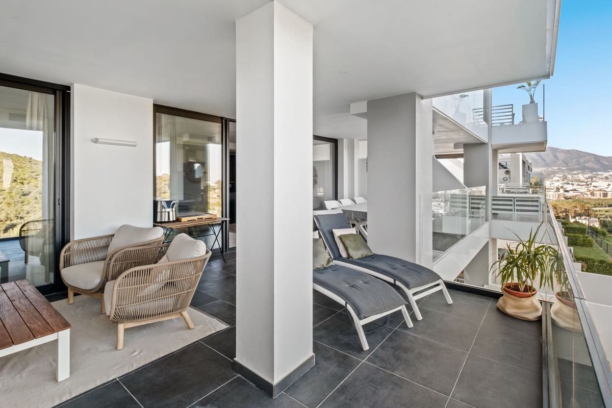 3 bedroom Apartment for sale in Mijas with pool garage - € 399,000 (Ref: 9759551)