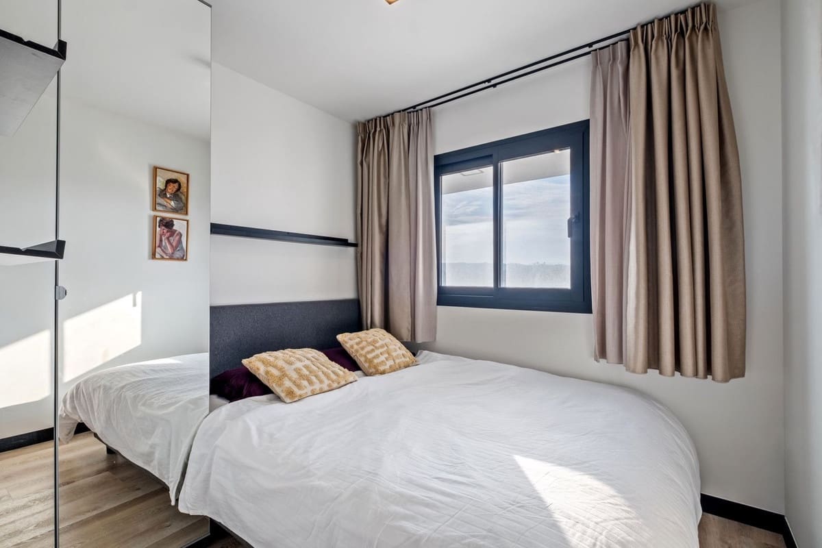 3 bedroom Apartment for sale in Mijas with pool garage - € 399,000 (Ref: 9759551)